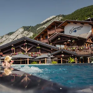4* Hotel Les Gentianettes &